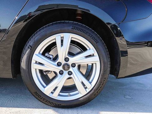 Used 2025 Audi A5 2.0T Premium image 13