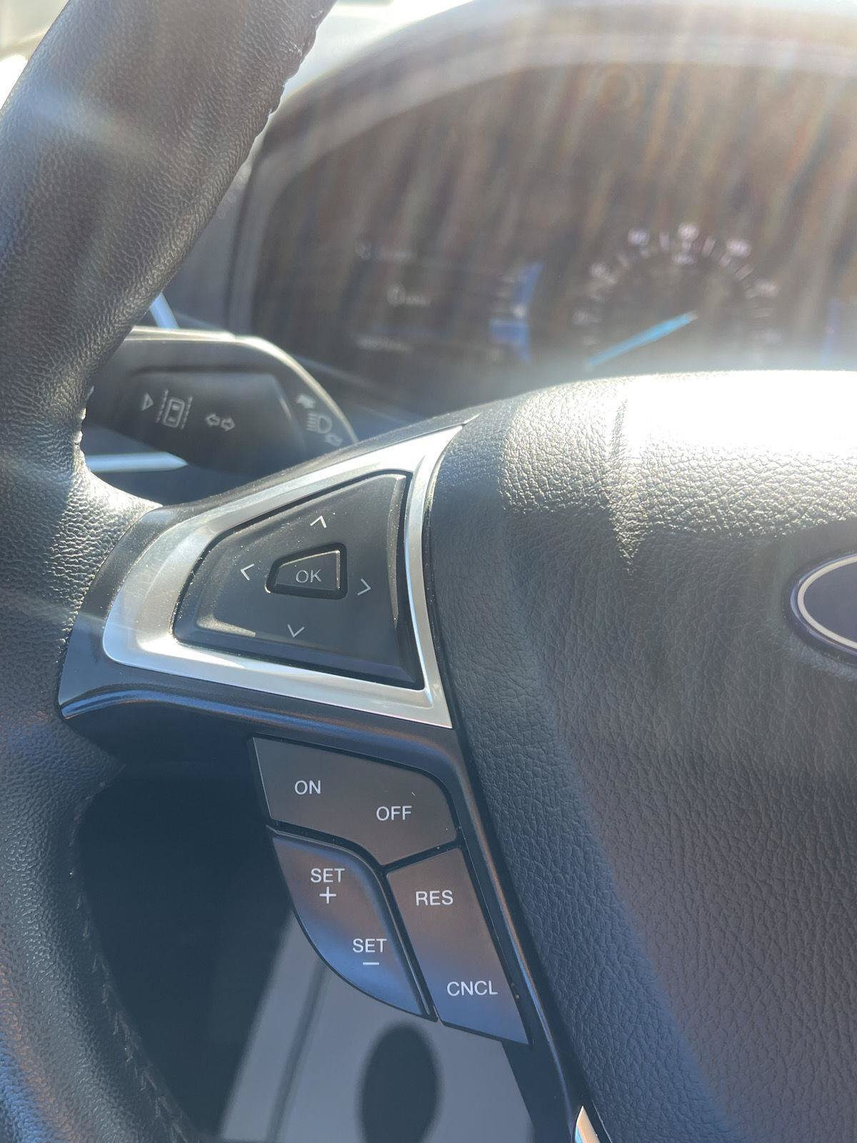 Used 2024 Ford Edge Titanium AWD/4WD image 44