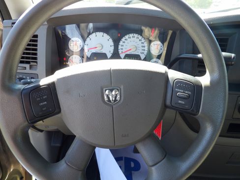 Used 2006 Dodge Ram 1500 Truck ST w/ SXT Group image 14