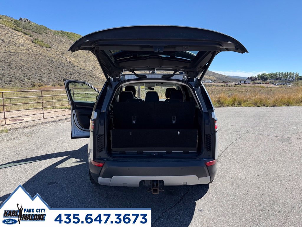 Used 2017 Land Rover Discovery HSE AWD/4WD image 32