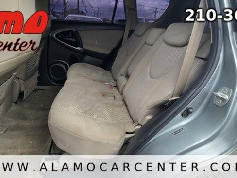Used 2006 Toyota RAV4 Limited image 28