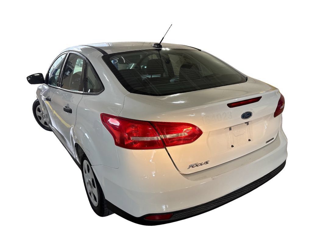 Used 2016 Ford Focus S FWD image 3