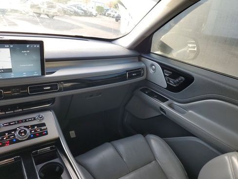 Used 2021 Lincoln Aviator Reserve w/ Equipment Group 201A image 13