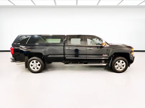 Used 2019 Chevrolet Silverado 2500 LTZ w/ Duramax Plus Package image 24