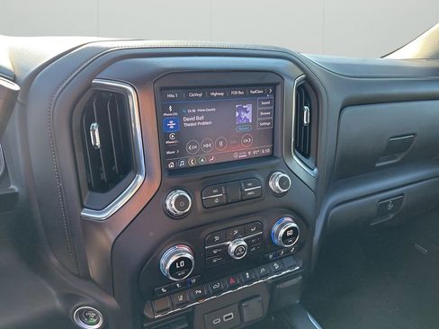 Used 2022 GMC Sierra 2500 AT4 w/ AT4 Premium Plus Package image 33