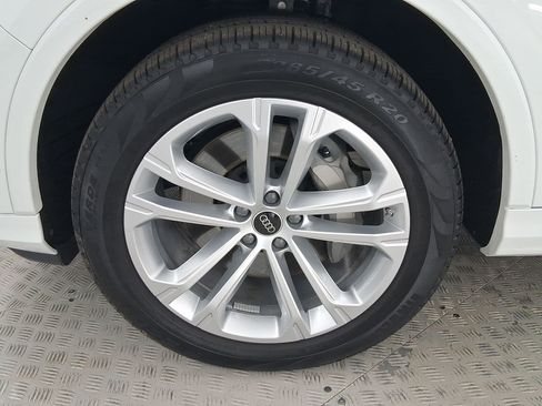 Certified 2025 Audi Q7 3.0T Premium Plus w/ Premium Plus Package image 11