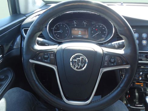 Used 2017 Buick Encore Essence image 13