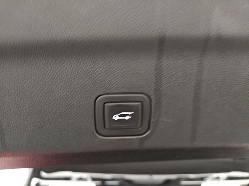 Certified 2024 Chevrolet Tahoe Premier image 17