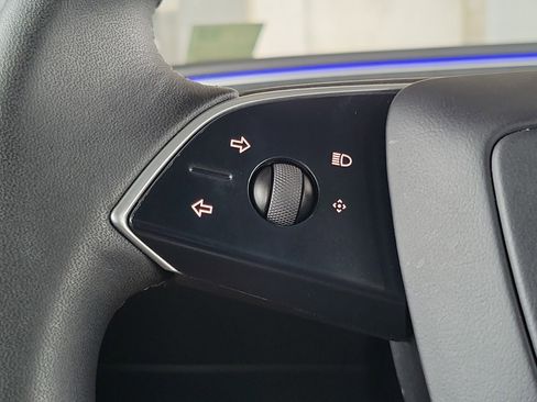 Used 2025 Tesla Model 3 Long Range RWD image 25