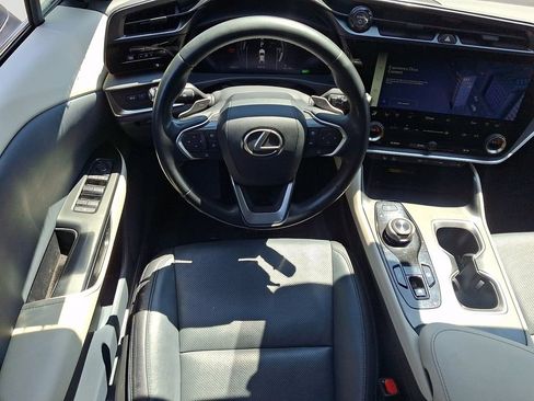 Used 2023 Lexus RZ 450e Premium w/ Technology Package AWD/4WD image 10