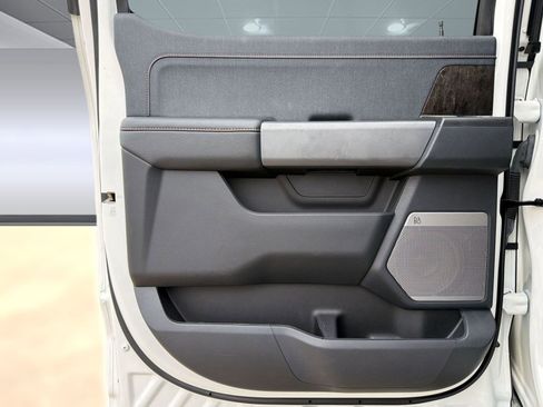 Used 2023 Ford F150 Lightning Lariat w/ Equipment Group 511A High image 25