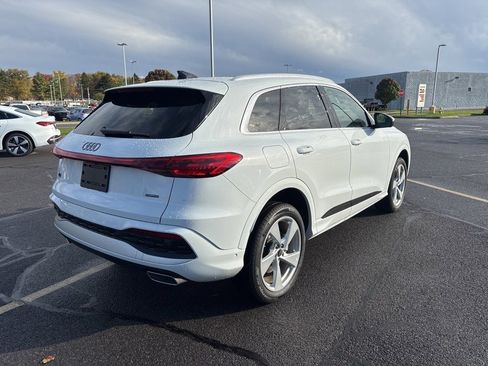 New 2025 Audi Q5 Premium Plus image 7