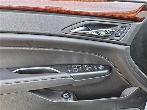 Used 2016 Cadillac SRX Luxury w/ Driver Awareness Package image 7