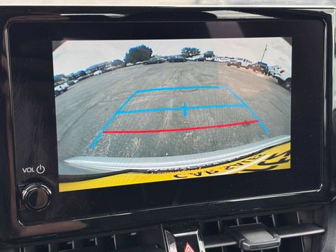 Used 2025 Toyota Corolla LE FWD image 22