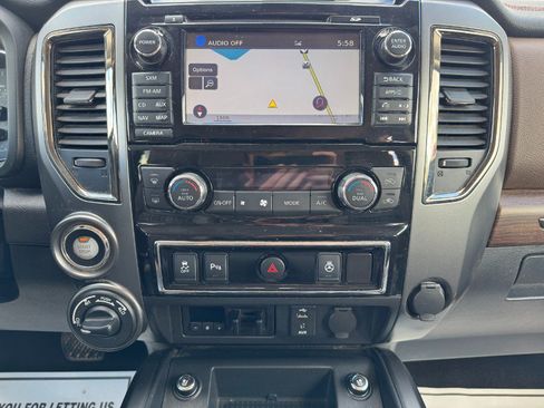 Used 2016 Nissan Titan Platinum Reserve image 21