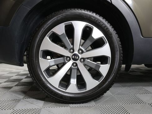 Used 2020 Kia Telluride S AWD/4WD image 8