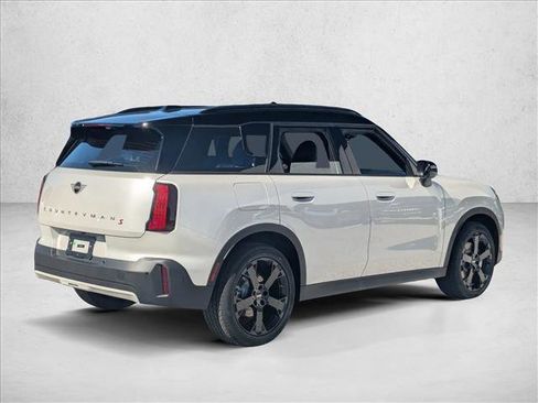 New 2026 MINI Cooper Countryman S image 2