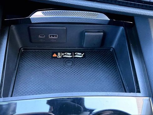 Used 2025 Buick Envision Preferred image 31