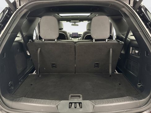 Used 2023 Ford Explorer ST-Line w/ Class IV Trailer Tow Package image 20