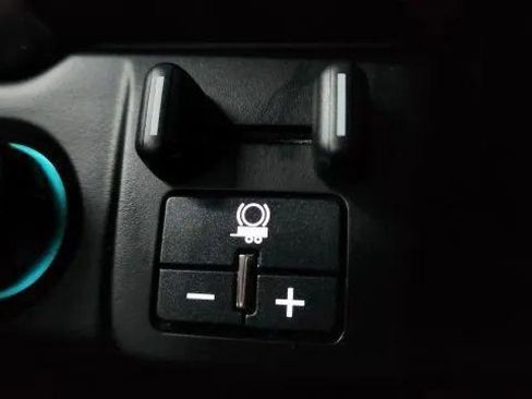 Used 2019 Chevrolet Tahoe LS w/ Max Trailering Package AWD/4WD image 43