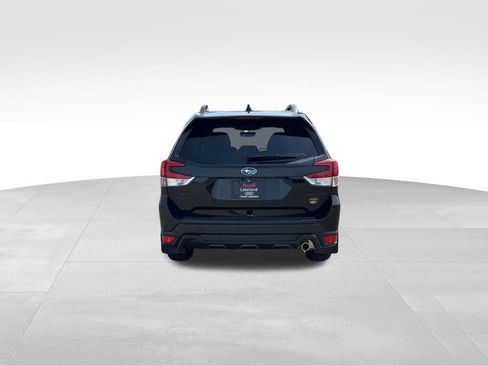 Used 2025 Subaru Forester Wilderness AWD/4WD image 4