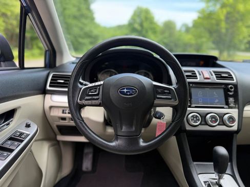 Used 2015 Subaru Crosstrek 2.0i Premium AWD/4WD image 14