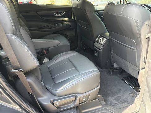 Used 2023 Subaru Ascent Limited w/ Technology Package AWD/4WD image 16