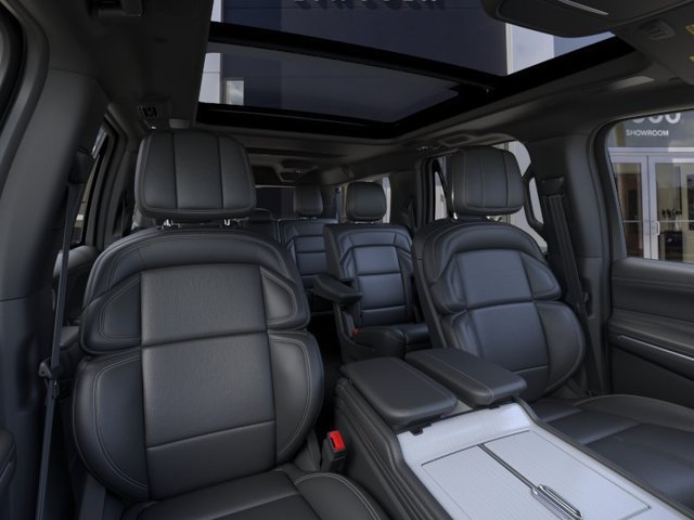 New 2026 Lincoln Navigator L Reserve w/ Jet Appearance Package AWD/4WD image 10