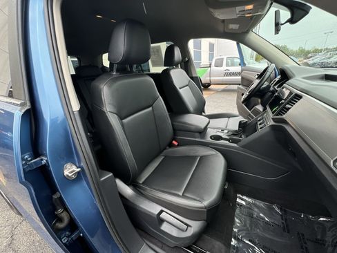 Used 2019 Volkswagen Atlas SE FWD image 34