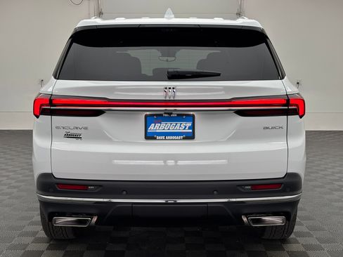 New 2026 Buick Enclave Preferred w/ Power Package FWD image 9