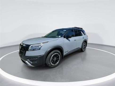 Used 2024 Nissan Pathfinder Rock Creek AWD/4WD image 4