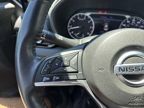 Used 2022 Nissan Sentra SV FWD image 30