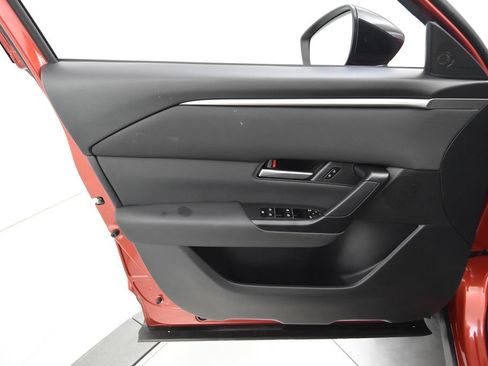Used 2025 MAZDA CX-50 AWD 2.5 S w/ Weather Package image 31