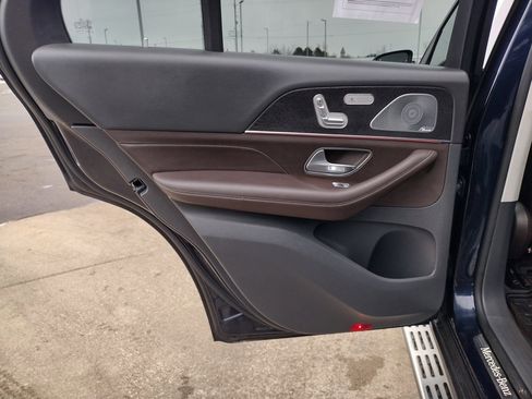 Used 2020 Mercedes-Benz GLE 350 4MATIC image 13