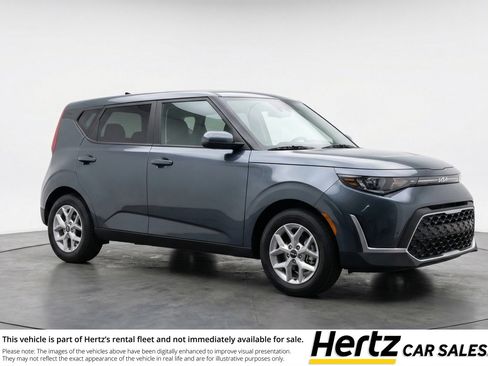 Used 2025 Kia Soul LX w/ LX Technology Package image 1