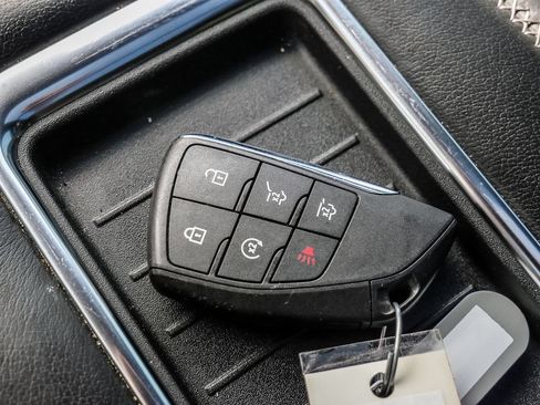 Used 2023 GMC Yukon Denali AWD/4WD image 70