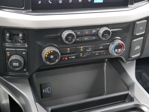 New 2026 Ford F350 XLT w/ XLT Premium Package image 16