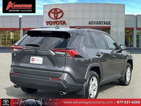 Certified 2021 Toyota RAV4 XLE image 7
