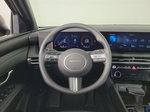 New 2025 Hyundai Santa Cruz SEL image 11