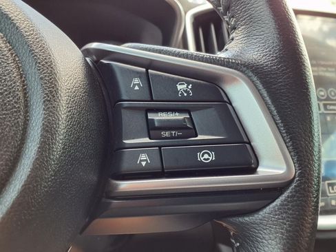 Used 2023 Subaru Ascent Premium w/ Convenience Package AWD/4WD image 6