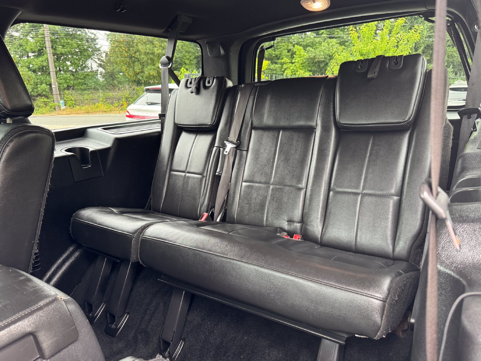 Used 2012 Lincoln Navigator L 4WD image 18