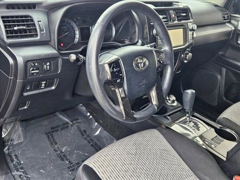 Used 2019 Toyota 4Runner SR5 image 10