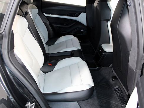 Used 2020 Porsche Taycan Turbo image 26