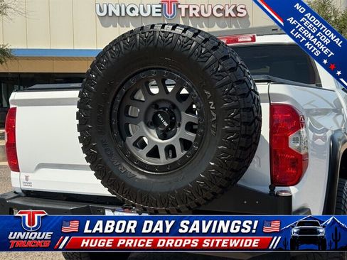 Used 2018 Toyota Tundra Platinum AWD/4WD image 9