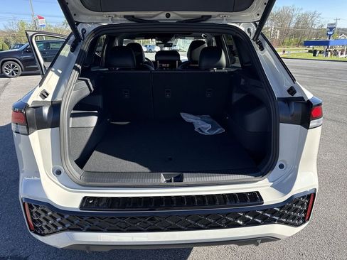New 2026 Volkswagen Tiguan SE R-Line AWD/4WD image 42
