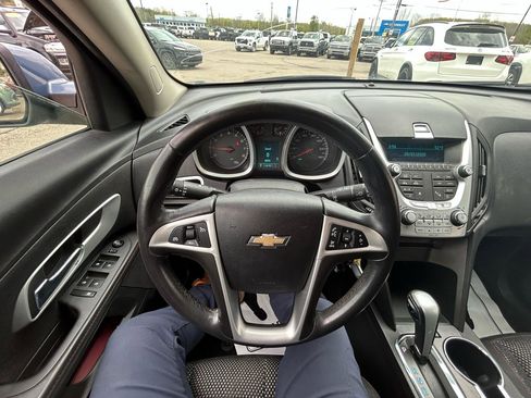 Used 2011 Chevrolet Equinox LT w/ Driver Convenience Package FWD image 27