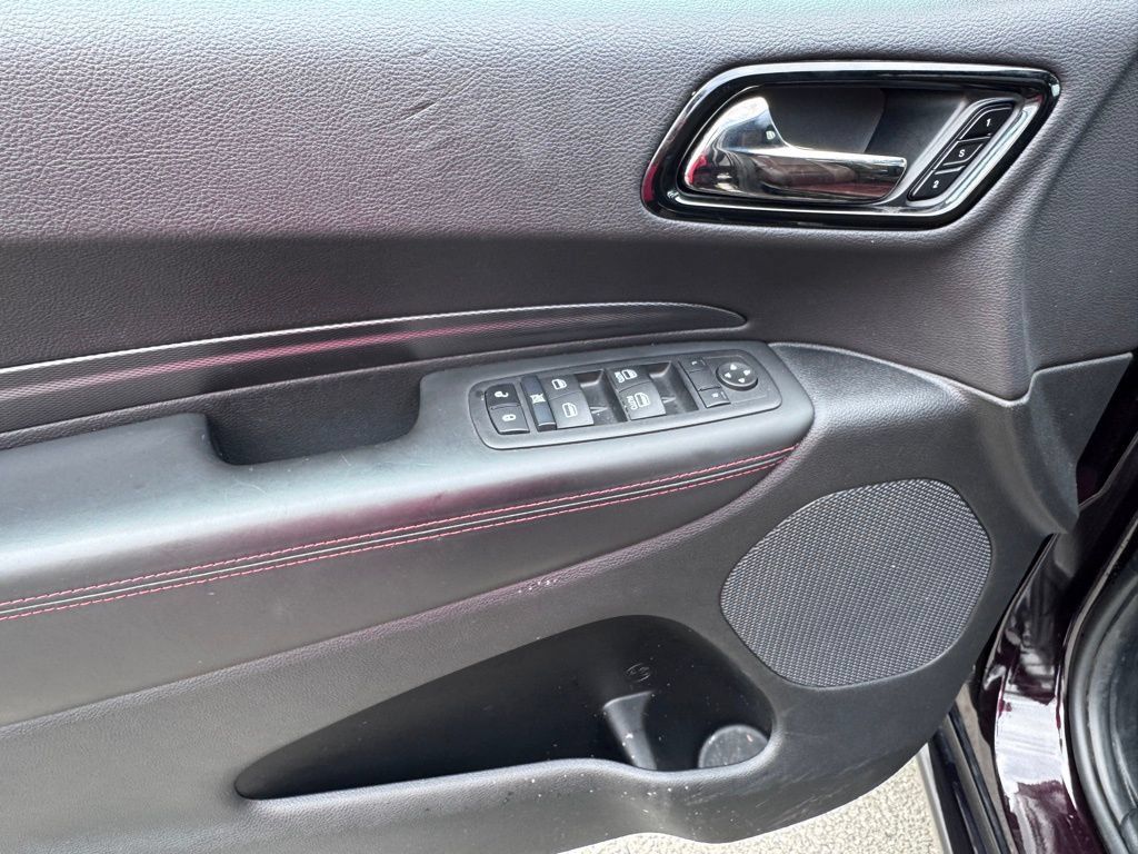Certified 2024 Dodge Durango R/T AWD/4WD image 9