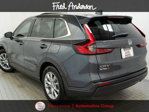 Used 2026 Honda CR-V EX image 3
