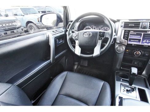 Used 2022 Toyota 4Runner TRD Sport RWD image 7