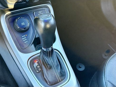 Used 2021 Jeep Compass 80th Special Edition w/ Sun and Sound Group image 19